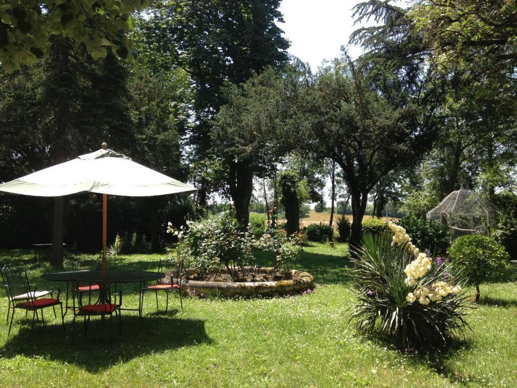 Bed and Breakfast Le Moulin Du Carla Lavaur  Esterno foto